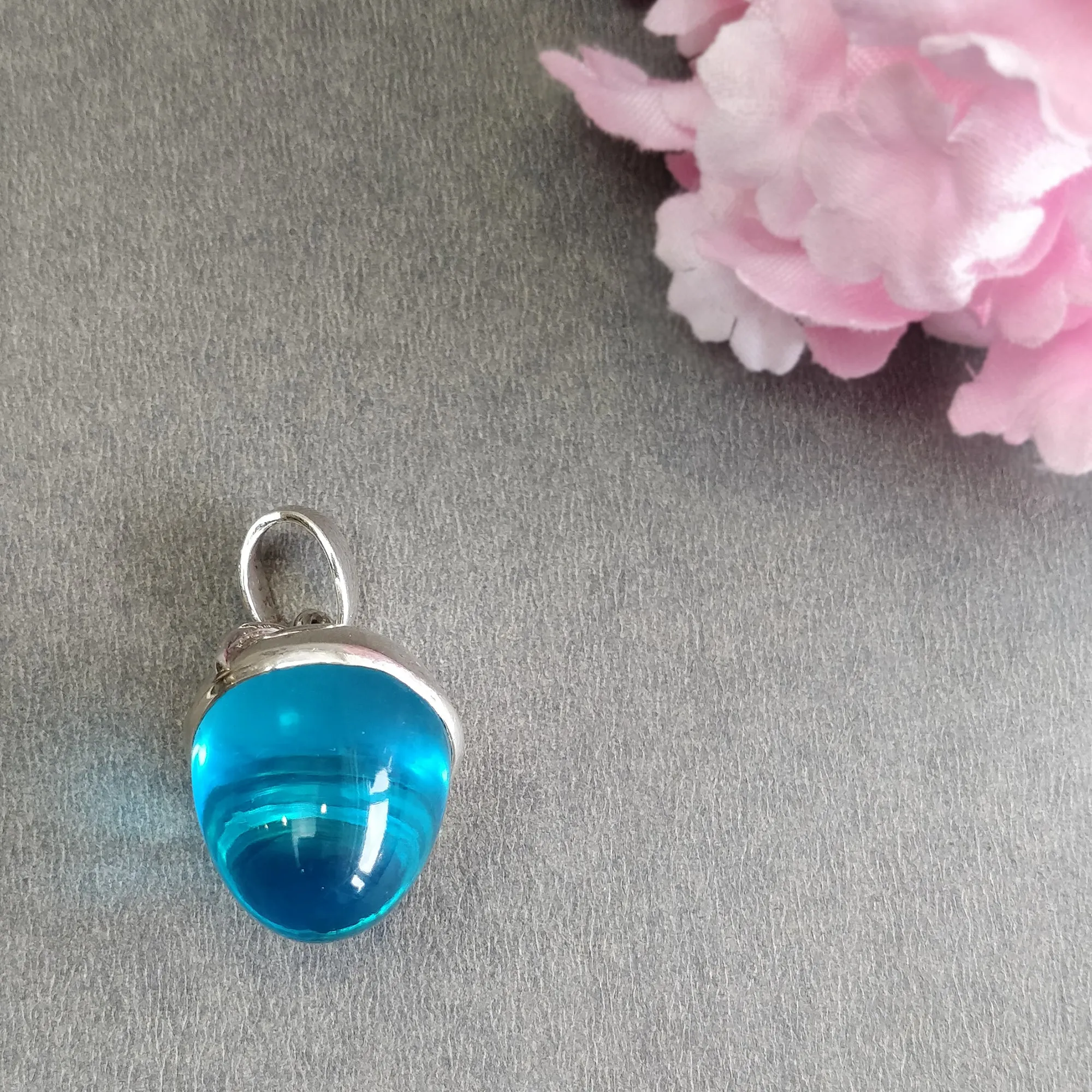 925 Sterling Silver With Rhinestone Pendant : 15.50gms(Approx) Fashion XL Size Bullet Pendant 1.5" Gift For Her