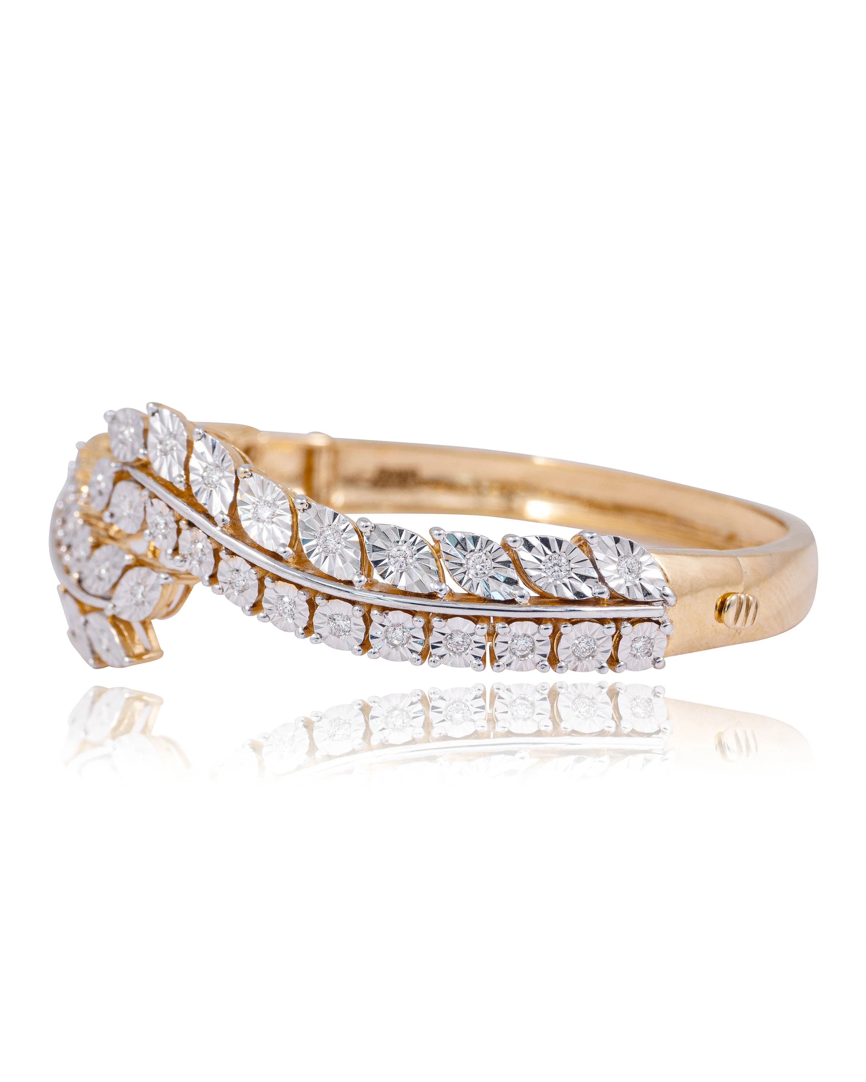 Aayushi Diamond Bangle