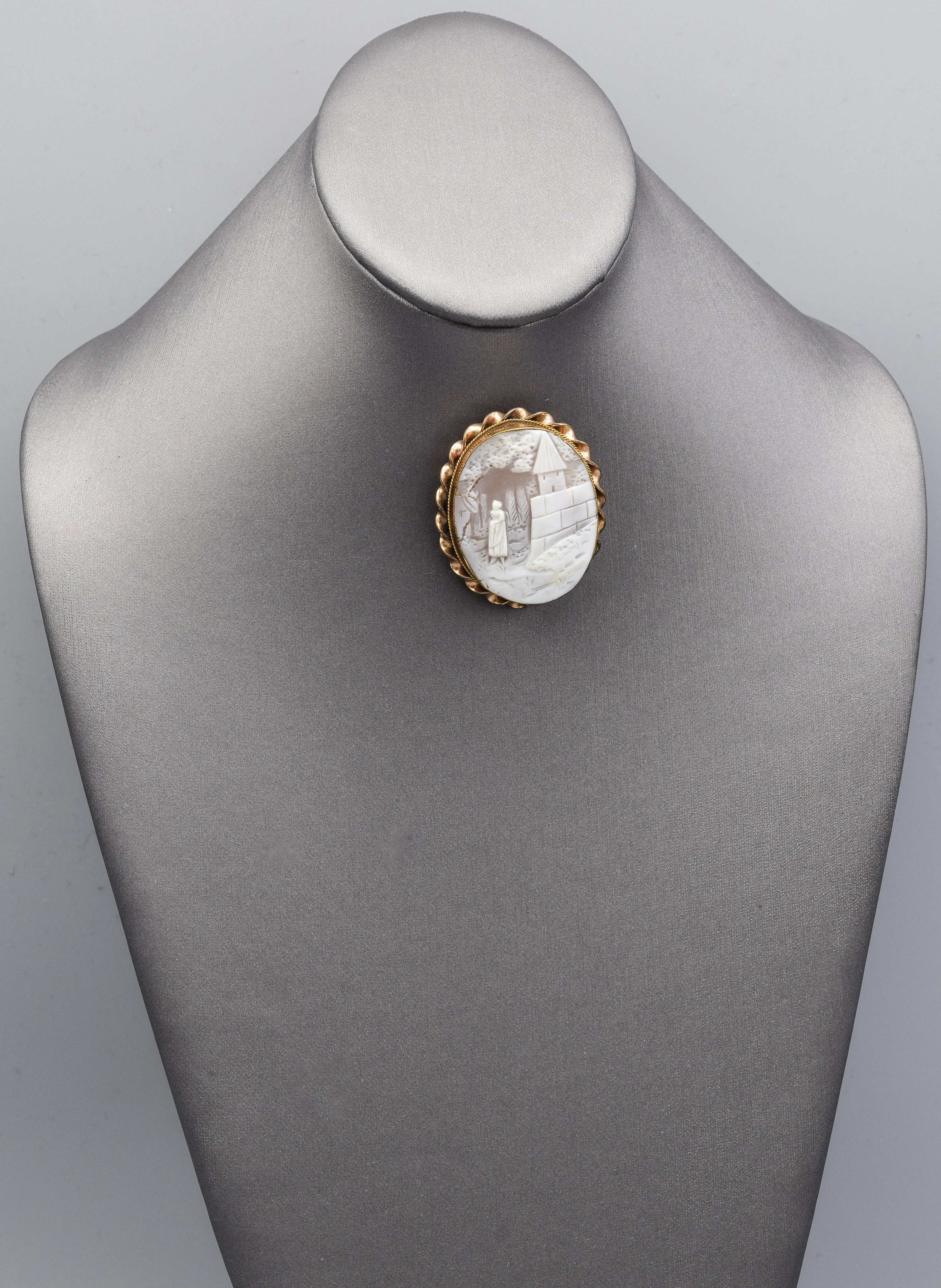 Antique Gold Filled Large Oval Cameo Brooch Pin