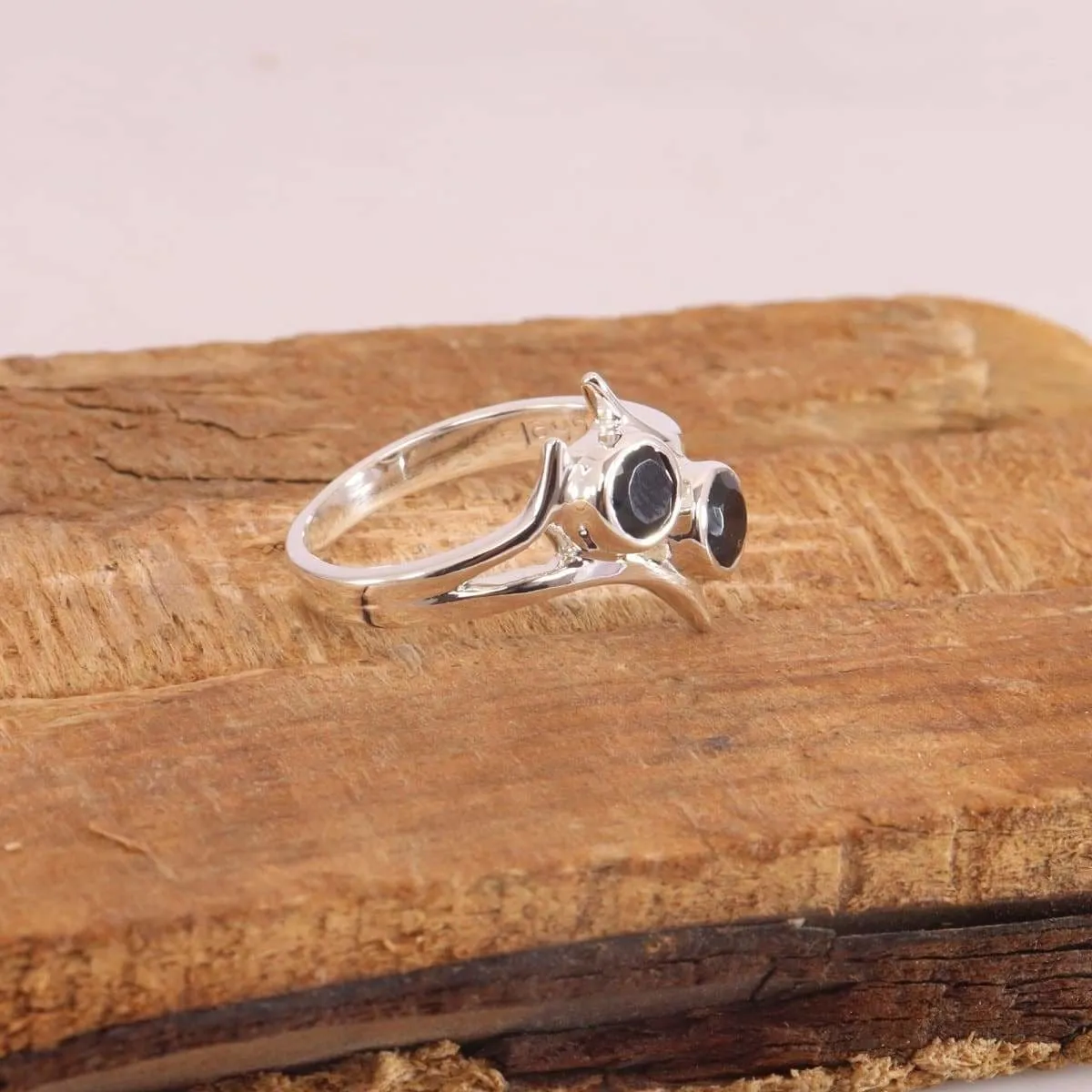 Black Onyx Ring,Gemstone Ring,925 Sterling Silver Ring,Stacking Onyx Ring,Birthstone Ring,Healing Gemstone Ring