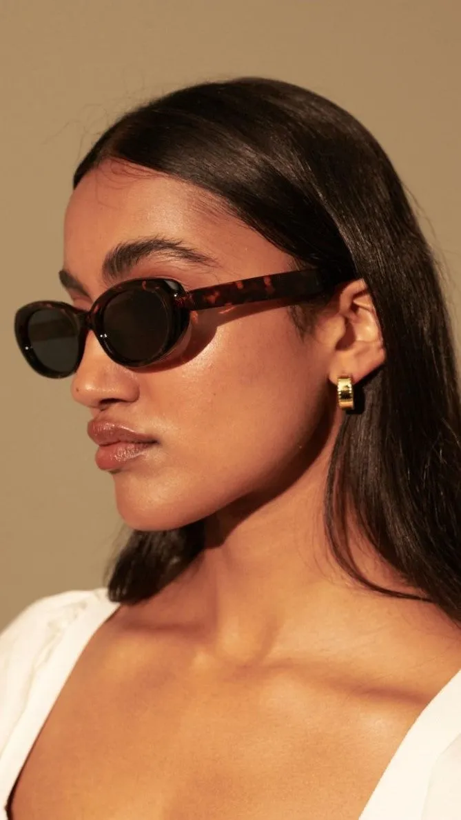 Charmain Sunglasses - Brown
