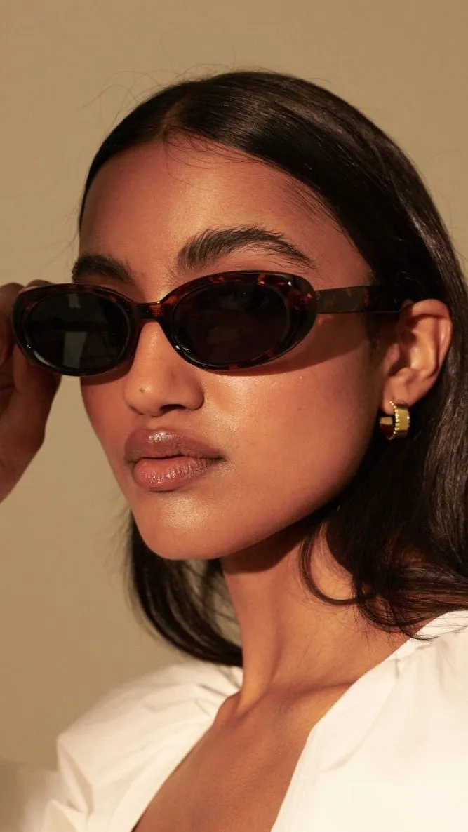 Charmain Sunglasses - Brown