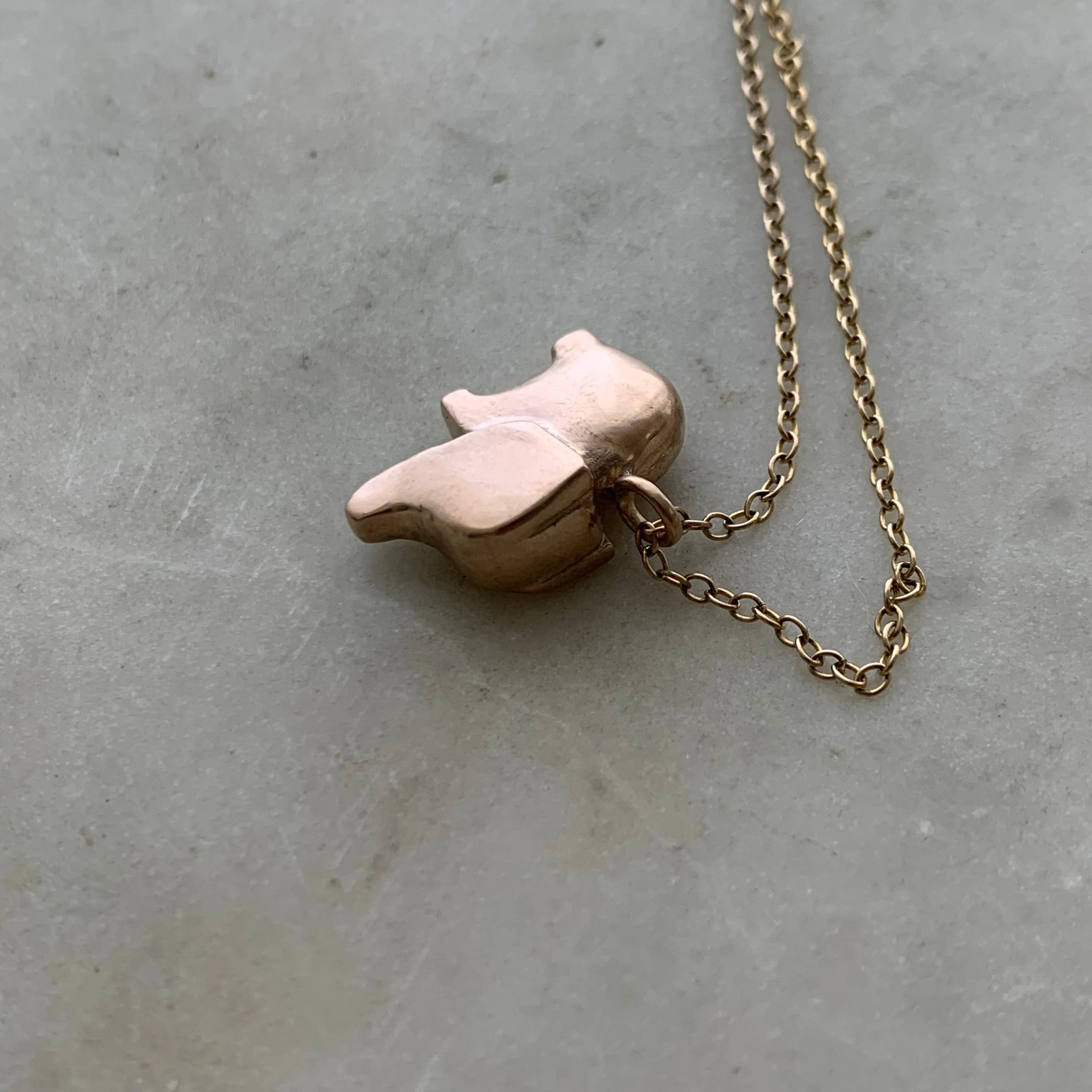 ELEPHANT PENDANT