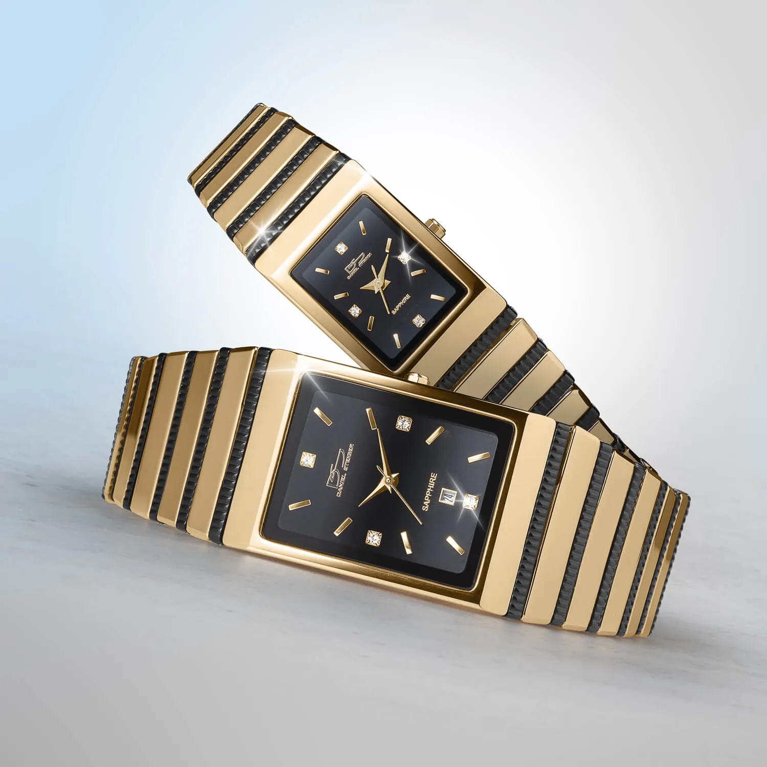 Stylish Golden Cobra Womens Watch